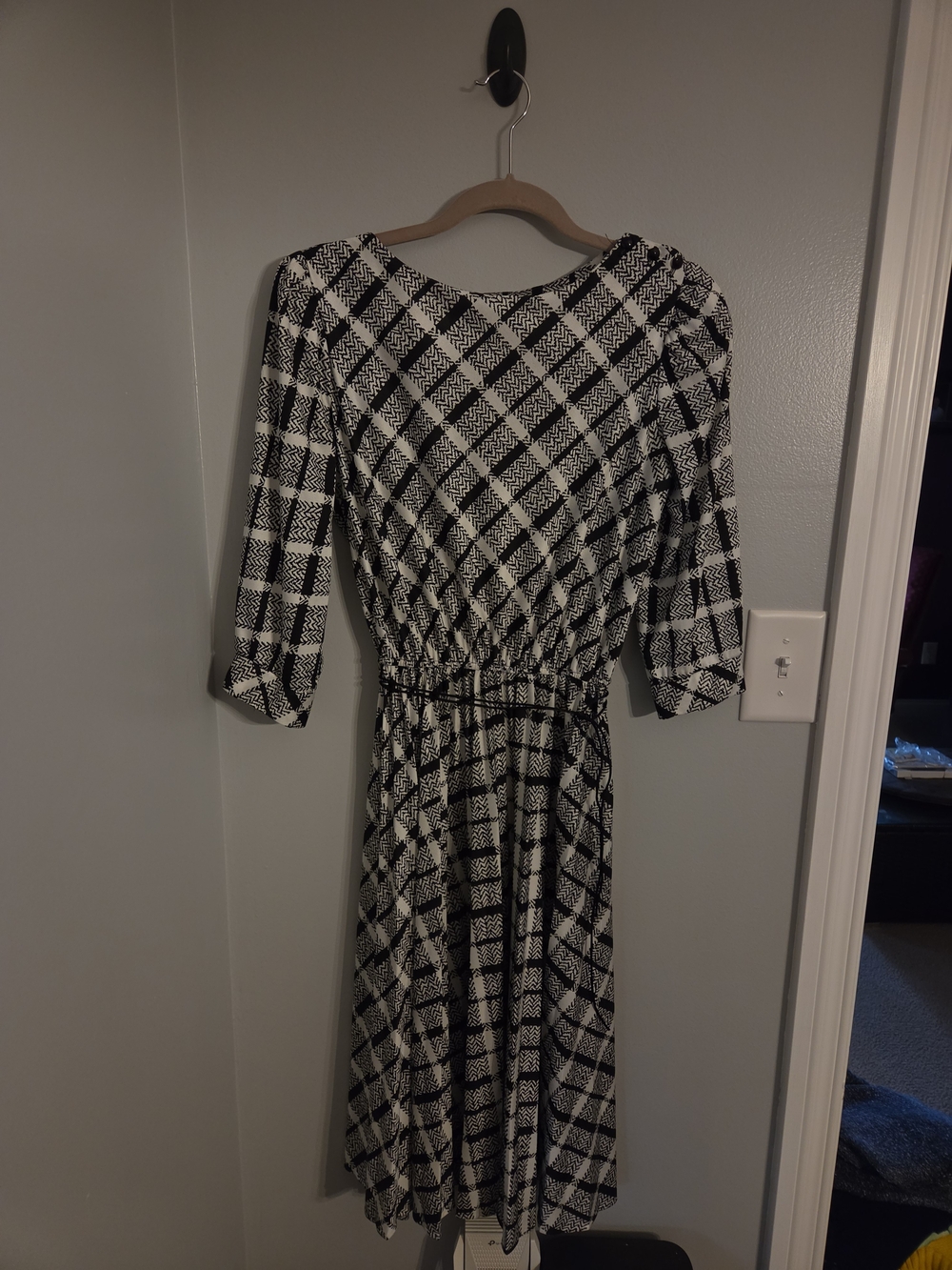 Vintage Black & White Plaid Midi Dress with Cinched Waist